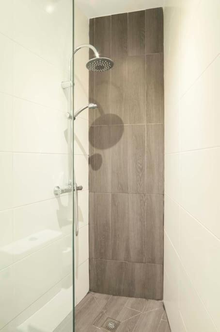 Moderno Apartamento En Plaza Merced Малага Екстер'єр фото
