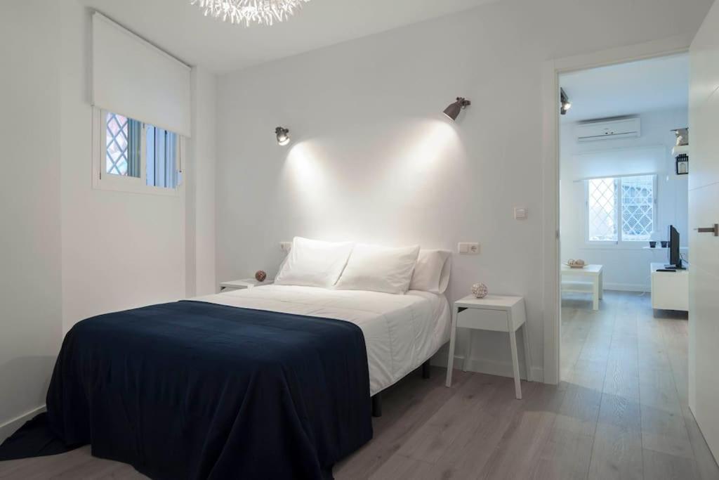 Moderno Apartamento En Plaza Merced Малага Екстер'єр фото