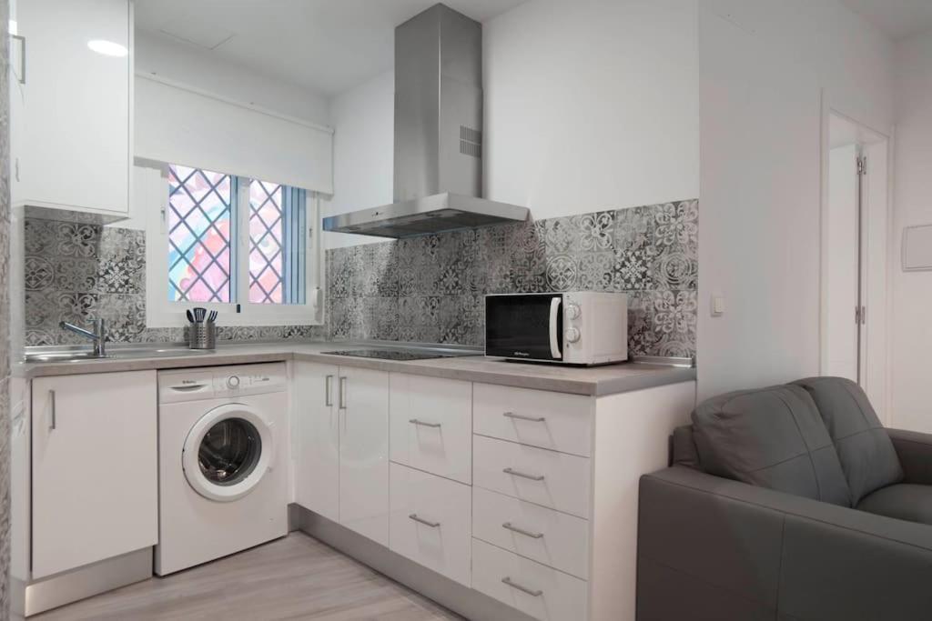 Moderno Apartamento En Plaza Merced Малага Екстер'єр фото